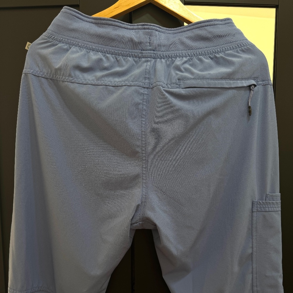 Cherokee Infinity Ciel Scrub Top & Jogger Bottom Set - Picture 4 of 9